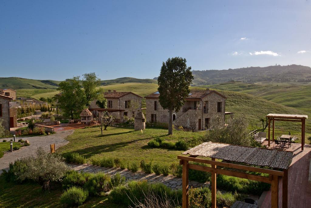 Tuscany Forever Famiglia Apartments Volterra Exterior foto