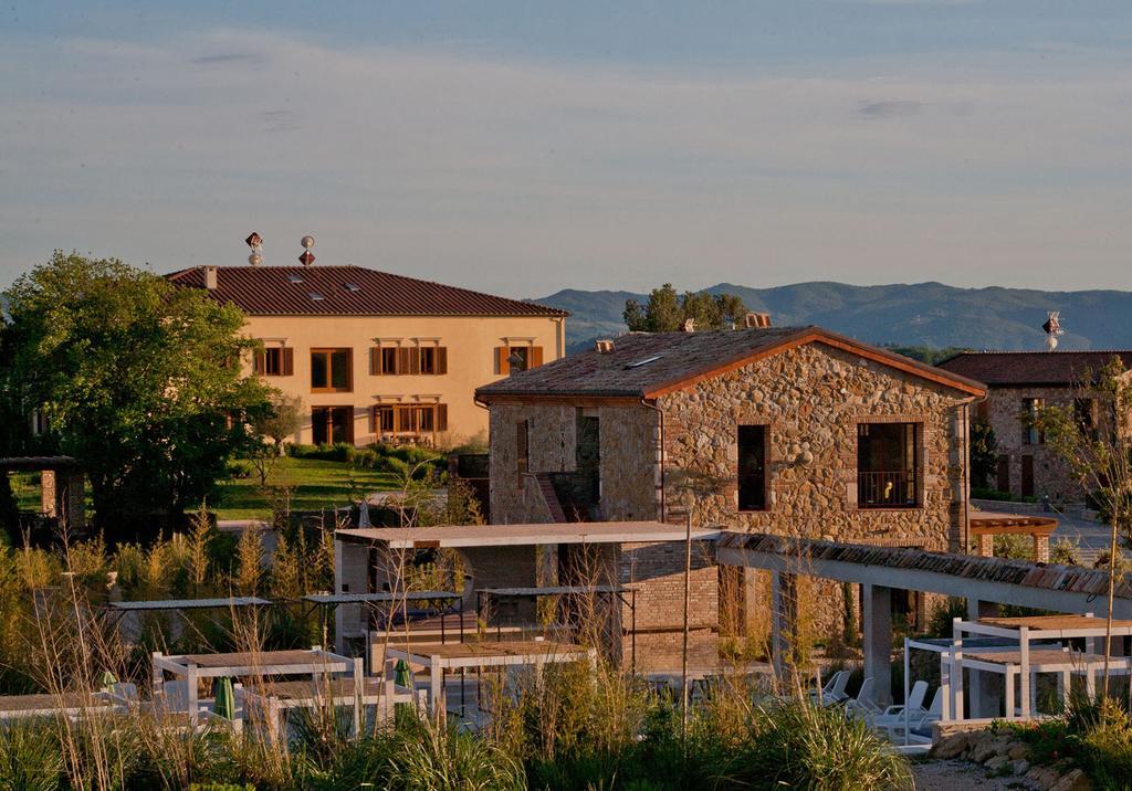 Tuscany Forever Famiglia Apartments Volterra Exterior foto