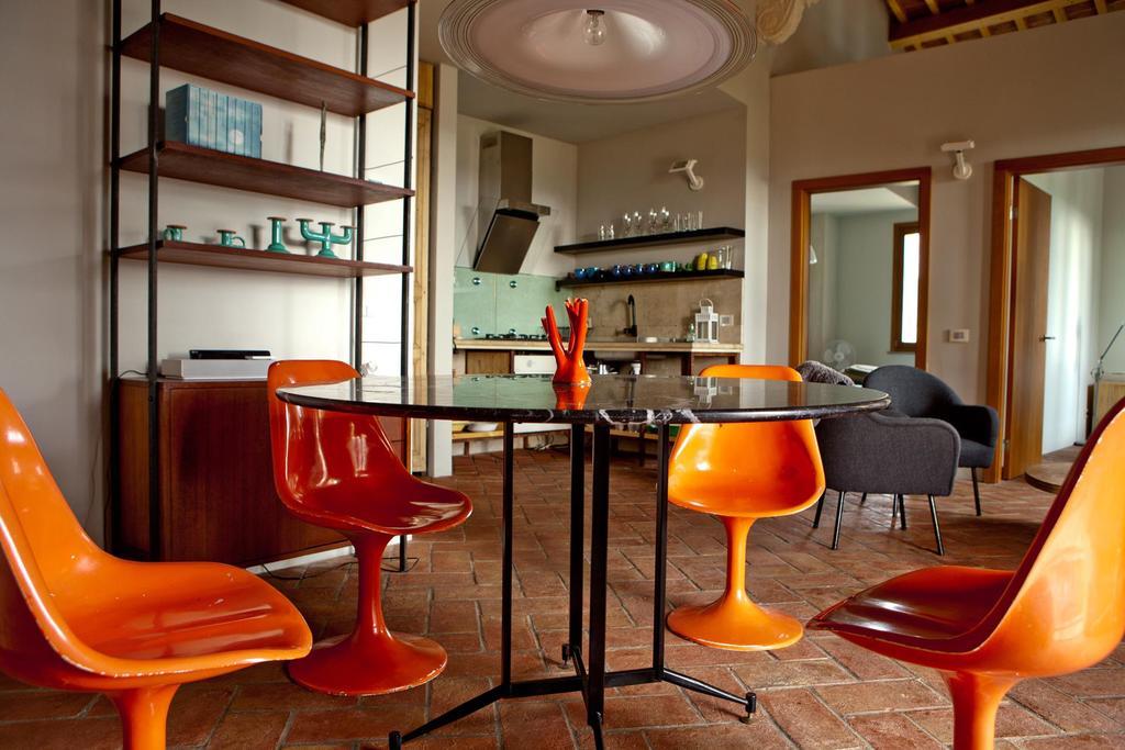 Tuscany Forever Famiglia Apartments Volterra Exterior foto