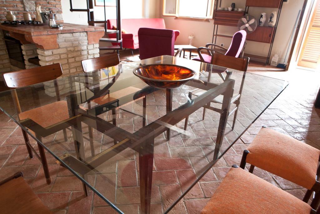 Tuscany Forever Famiglia Apartments Volterra Exterior foto