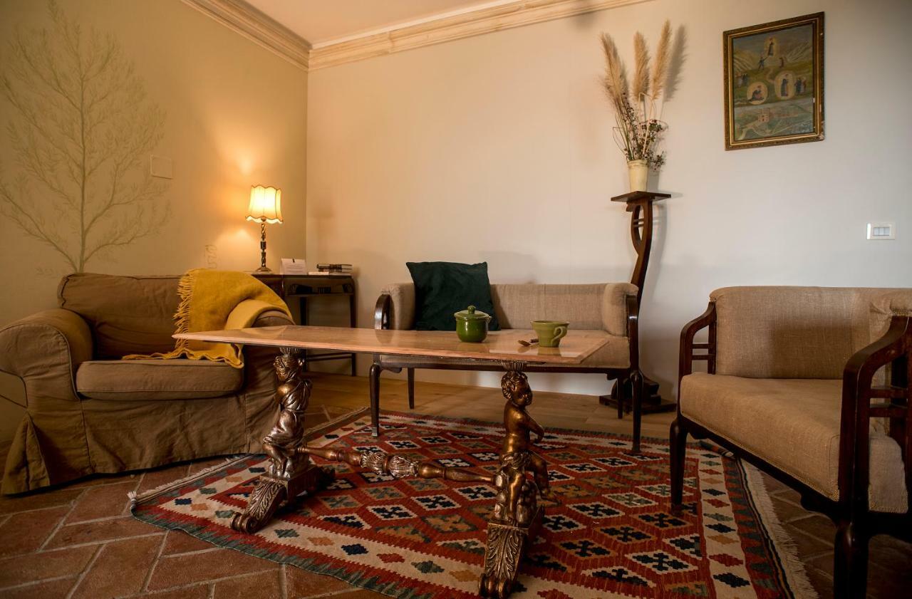Tuscany Forever Famiglia Apartments Volterra Exterior foto